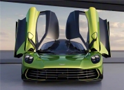 开云体育直播-关于阿斯顿马丁鏖战梅赛德斯，皮亚斯特里关键制胜的信息