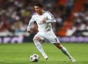 开云平台-当欧冠半决赛遇上压哨绝杀，一场跨越时空的体育叙事巧合