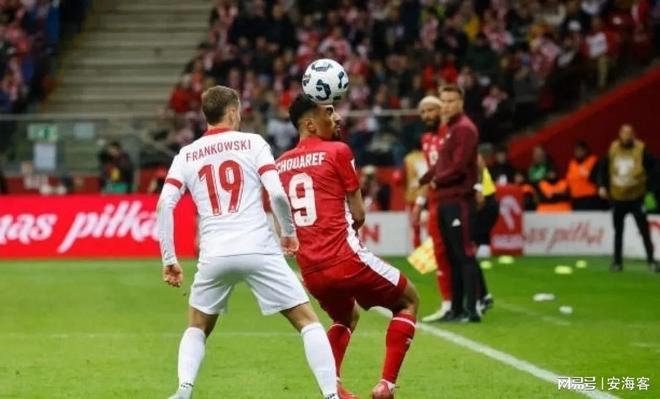 波兰队与阿尔巴尼亚战平