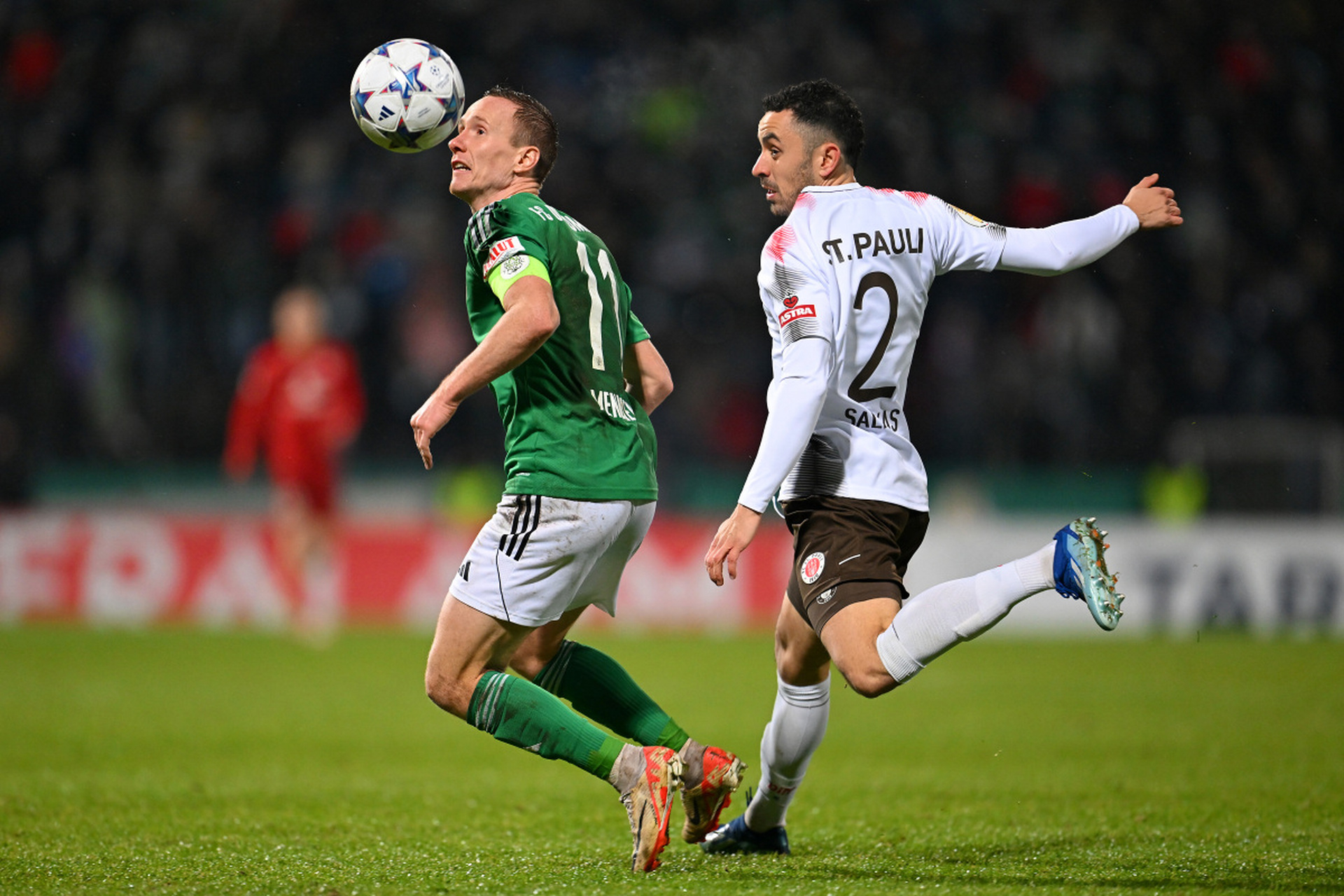 巴恩斯利客场零封对手,稳定积分榜排名的简单介绍 巴恩斯利客场零封对手,稳定积分榜排名的简单介绍