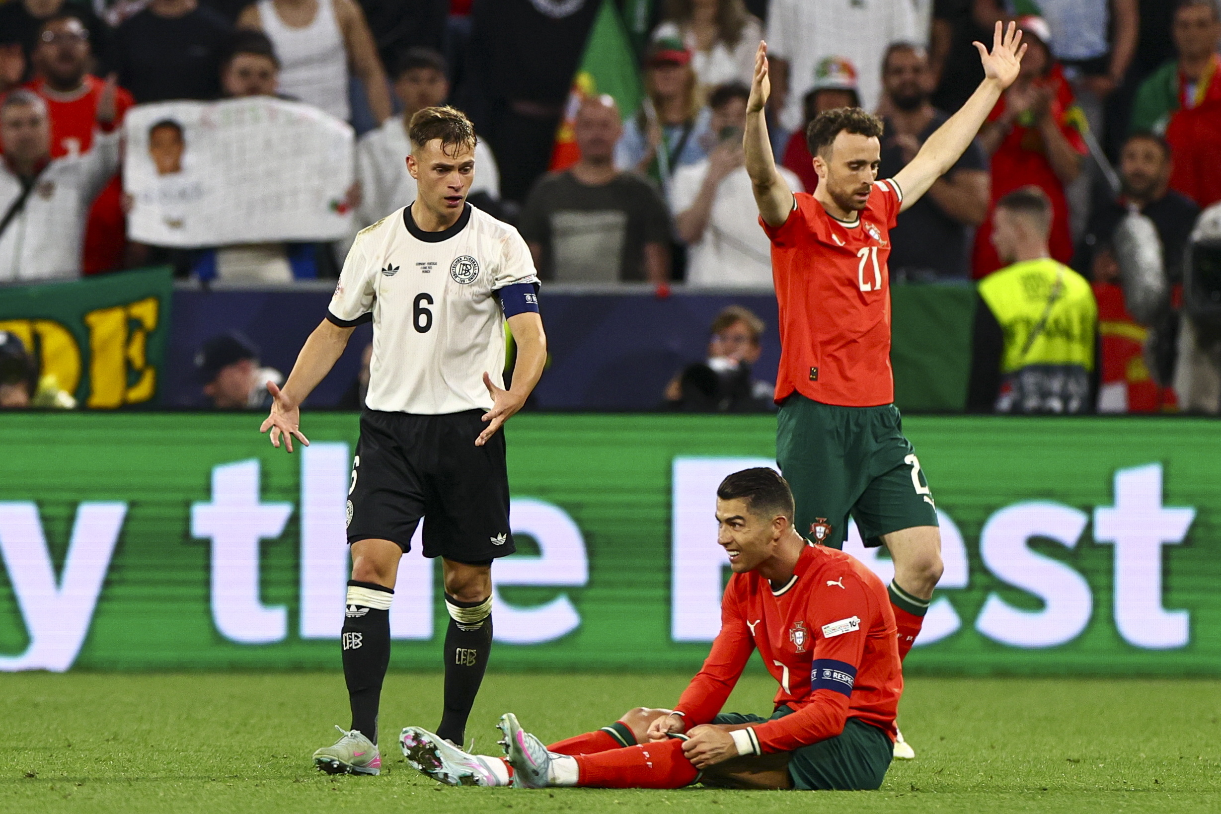 欧国联资格赛今日开打，各队士气高昂备战