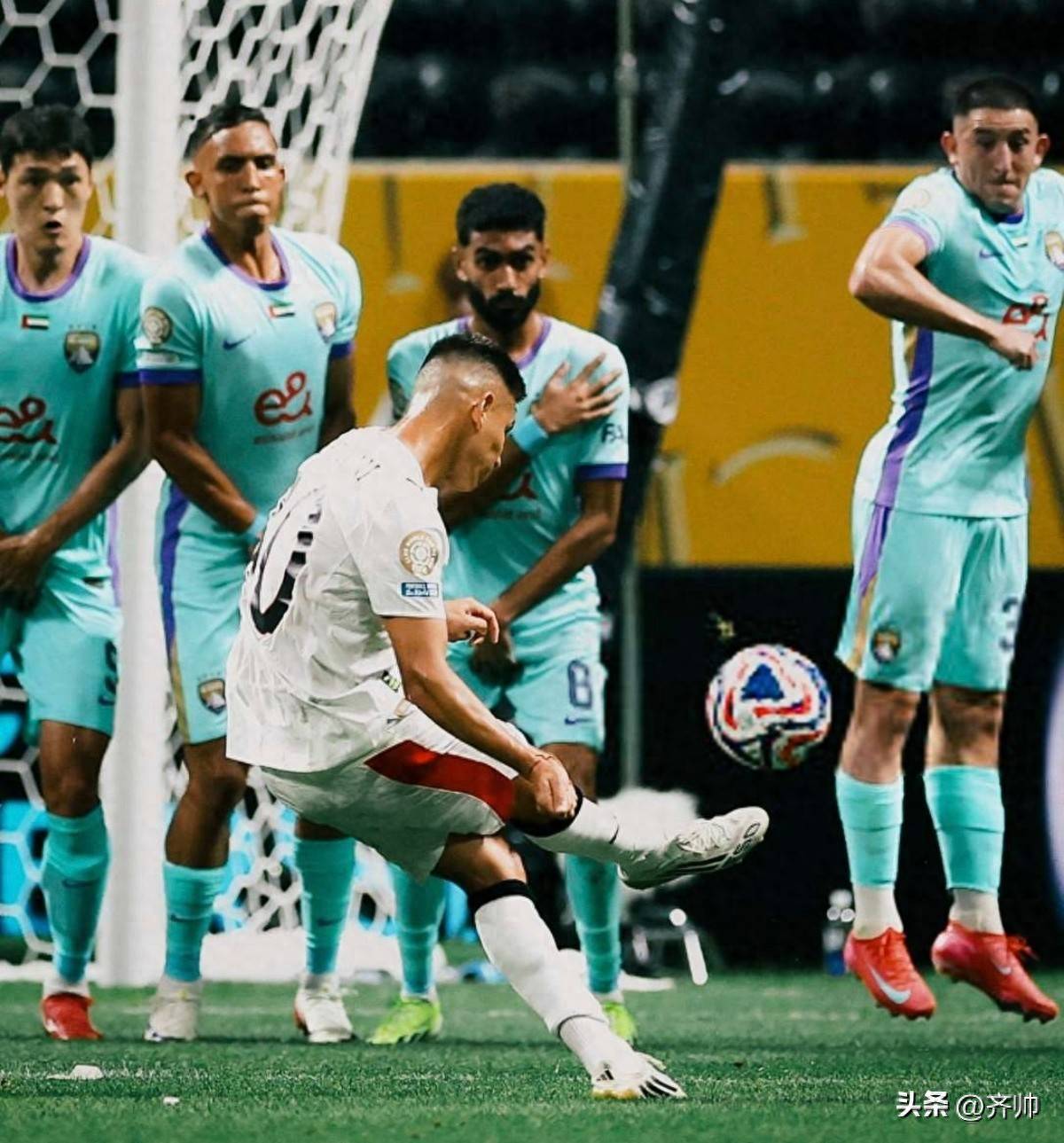 曼城连胜告捷，晋级淘汰赛阶段的简单介绍