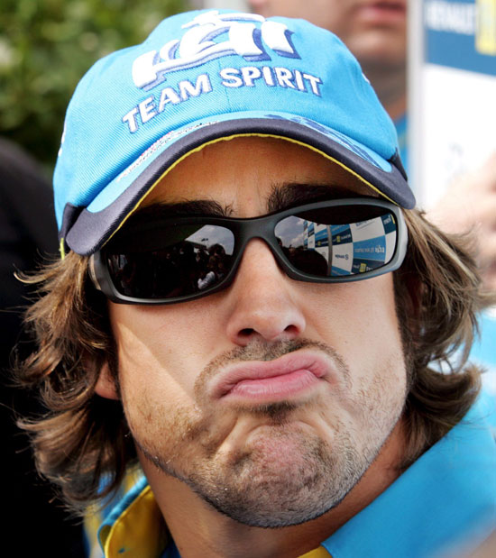 威廉姆斯力克红牛二队，阿隆索惊艳四座的简单介绍