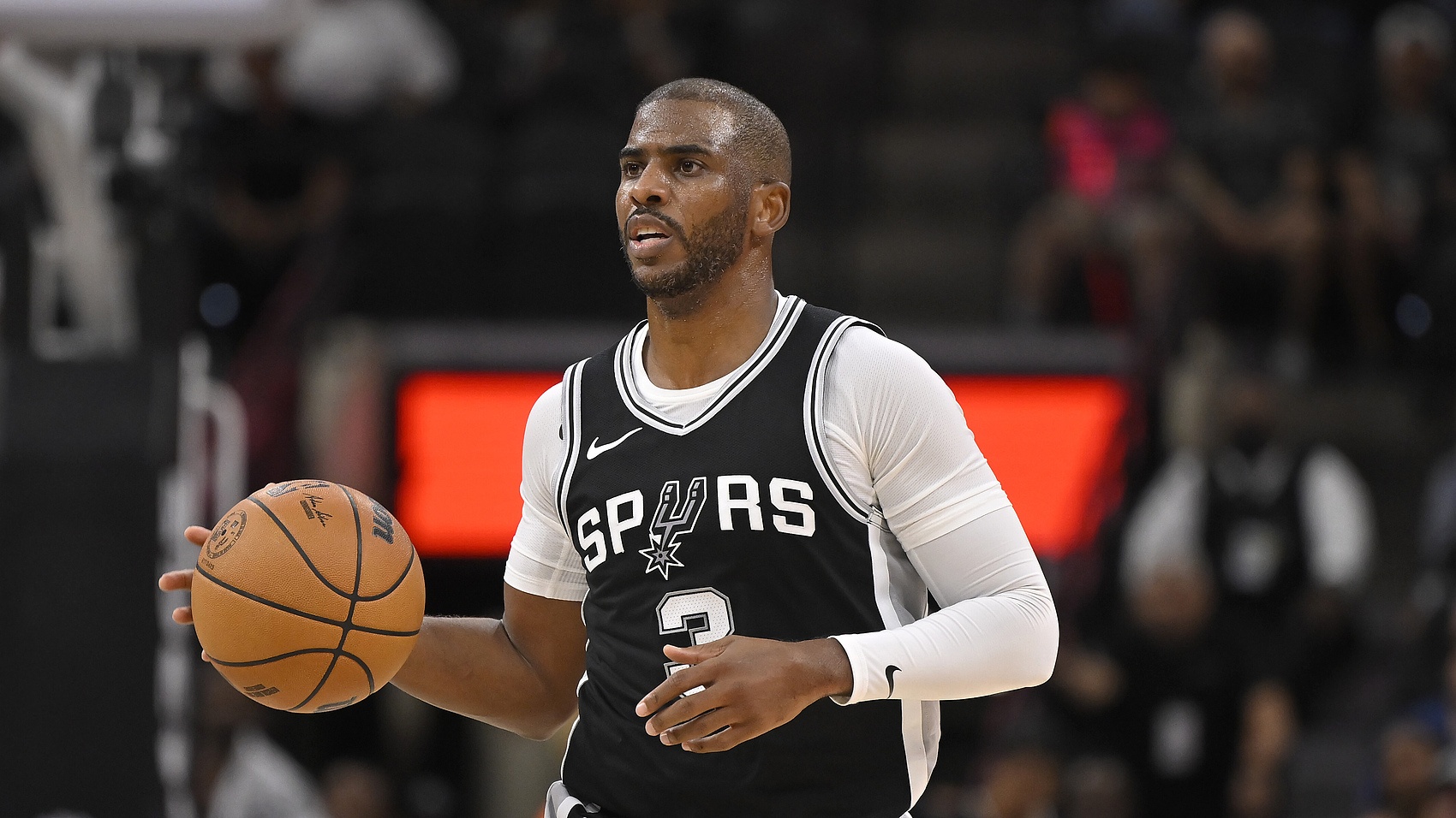 独行侠轻取鹈鹕，东契奇刷新纪录