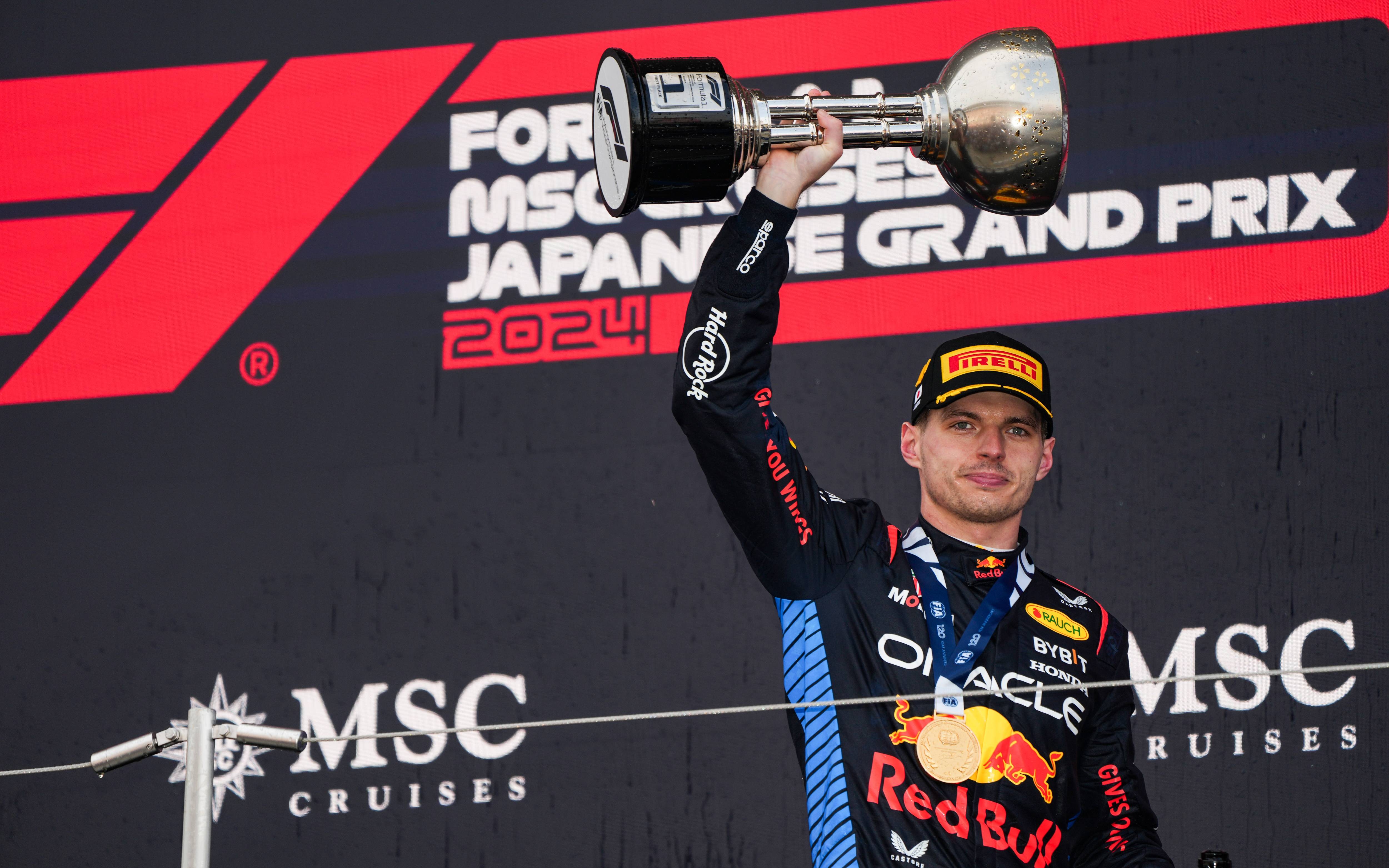 关于红牛二队鏖战红牛车队，佩雷兹刷新纪录的信息