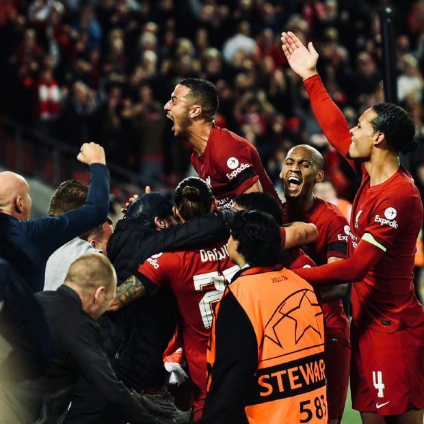 德国险胜马赛,戈麦斯高光表现 德国险胜马赛,戈麦斯高光表现