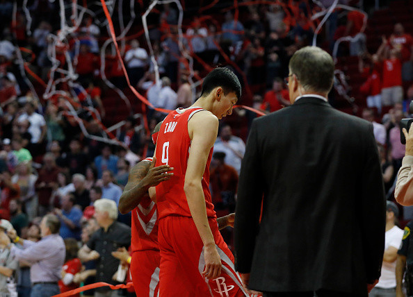 马刺力克76人，周琦扛起全队的简单介绍