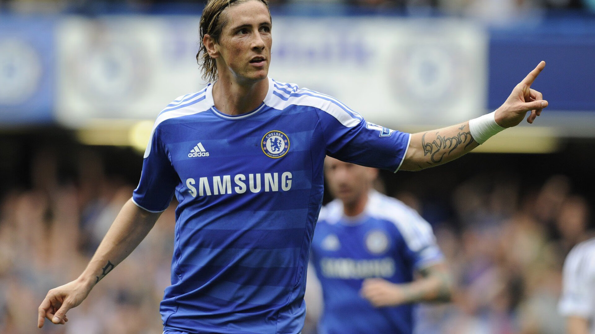 赛道与绿茵的共振,哈兰德如何用F1式节奏点燃团队之夜