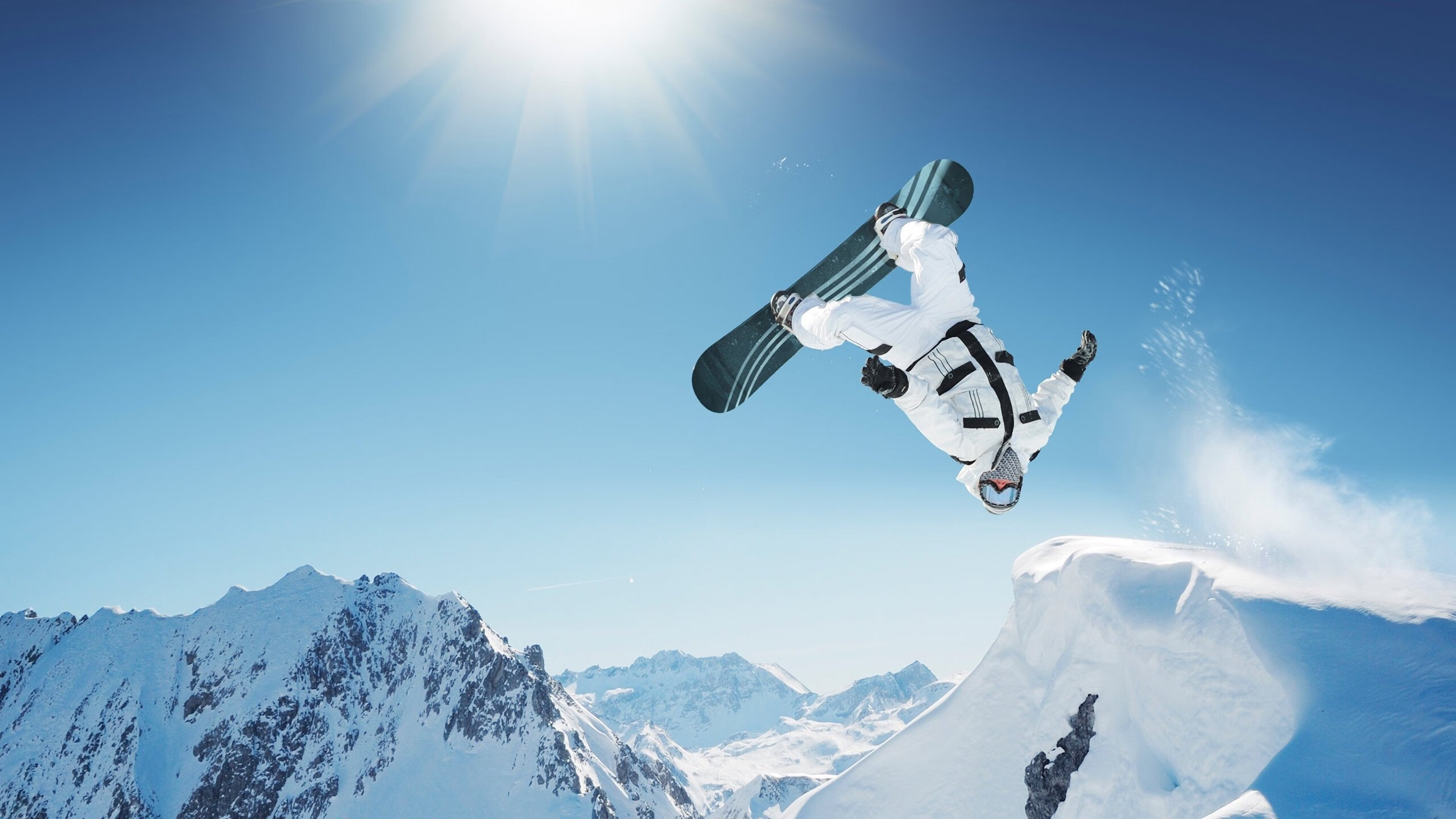 范弗利特末节狂飙如神兵天降，尼克斯一波流击溃太阳